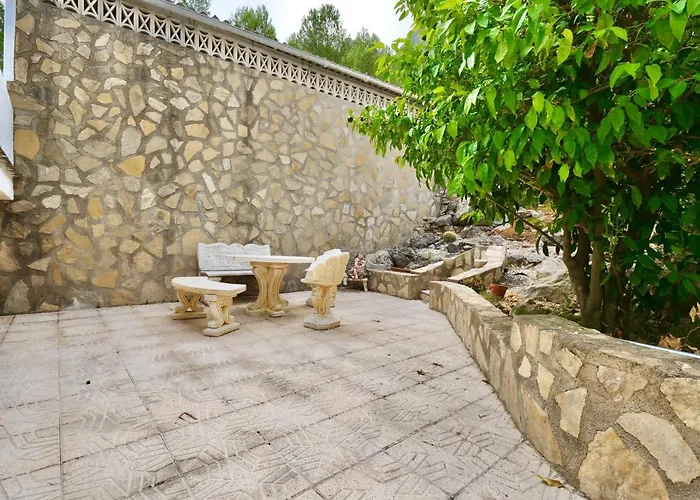 Familia * دينايا